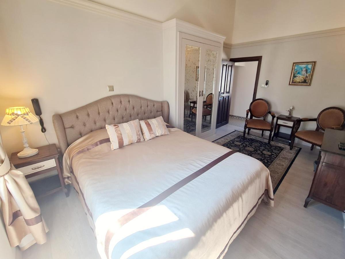 Sofia Boutique Hotel Кіренія Екстер'єр фото